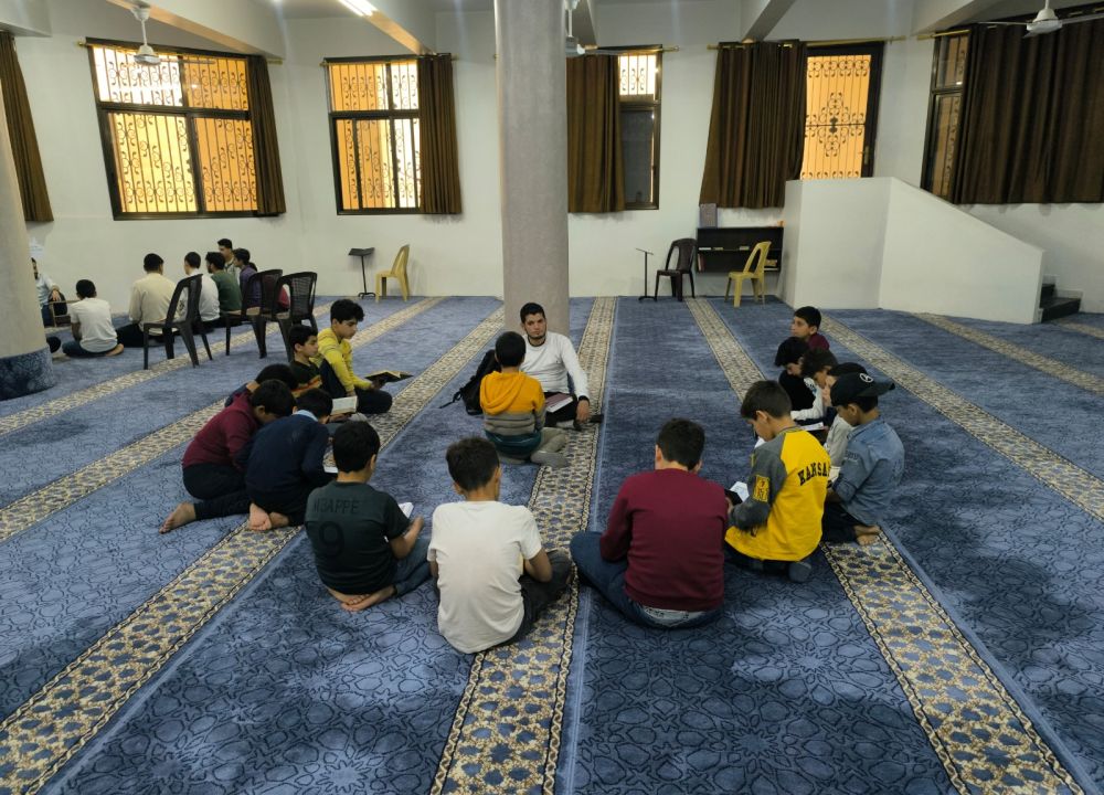 انطلاق حلقات تعليم القرآن الكريم في مناطق جديدة من سوريا 
